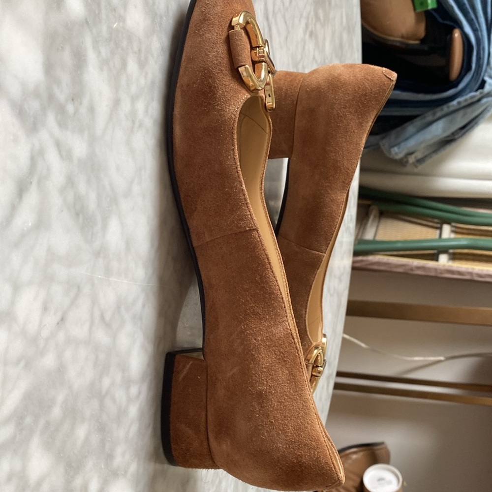 Nine West Women's Brown Suede Loafer/ Ballet Flat with Gold Accent Size 8 - Picture 11 of 16